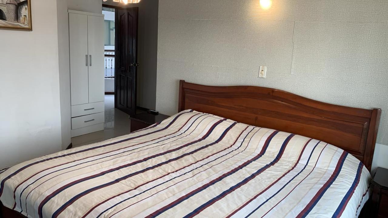 Hotel Gh Plaza Riobamba Habitación foto